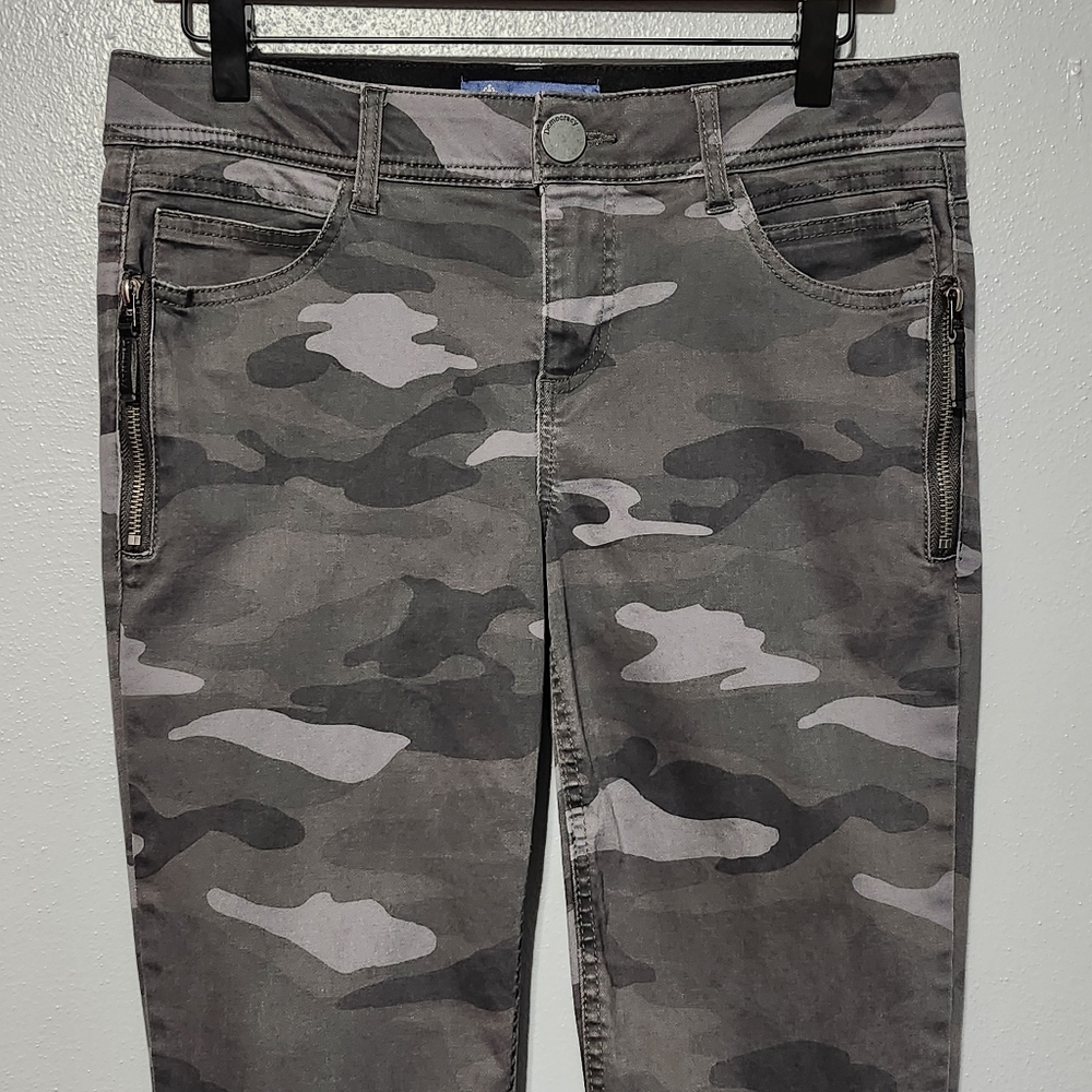 DEMOCRACY Ab'solution Jeans Womens Size 6 Gray Camo Skinny Stretch Zip Pockets - Picture 3 of 7